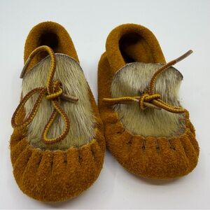 Vintage Handmade Leather Moccasins Hair On Hide Child Size